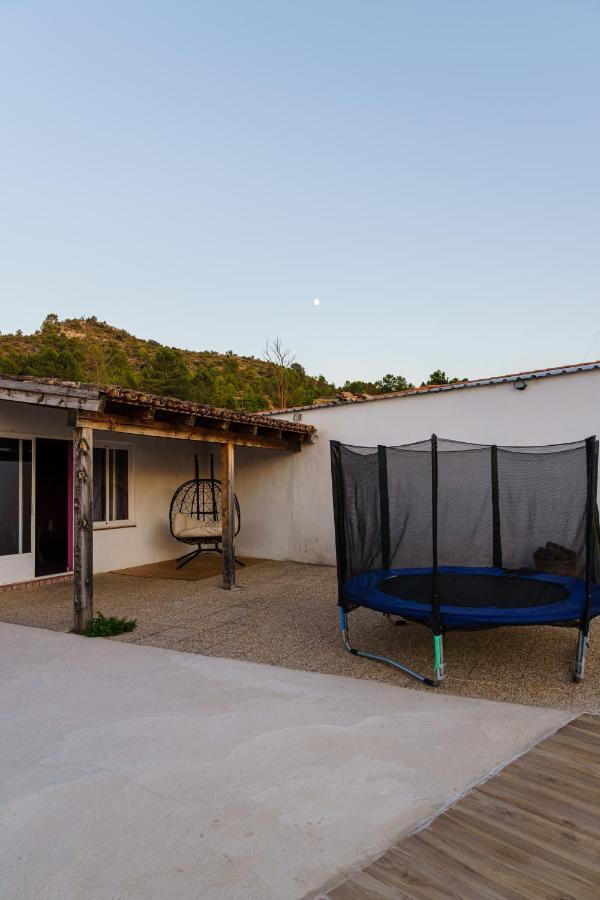 Carboneras de Guadazaón Casa Rural Campoamor מראה חיצוני תמונה